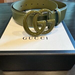 Gucci Azalea Calfskin Enamel Monochrome Double G 40mm Belt 80 Olive Green  NWT